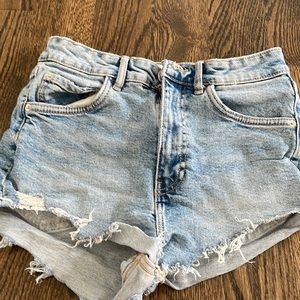 Zara jean shorts size 24 or 2. Great condition